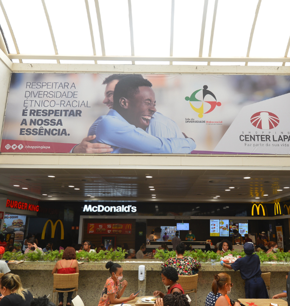 A Maior Praça de Alimentação do Centro no Shopping Center Lapa